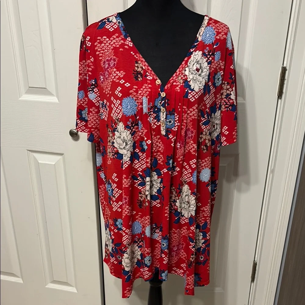 Misia Plus Floral Top - Picture 1 of 8